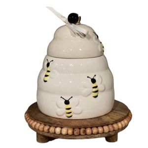 NEW Bake Shop Bee Hive Storage Canister 🐝